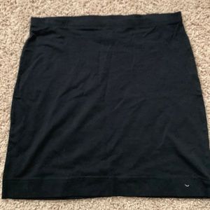 Black h&m skirt.